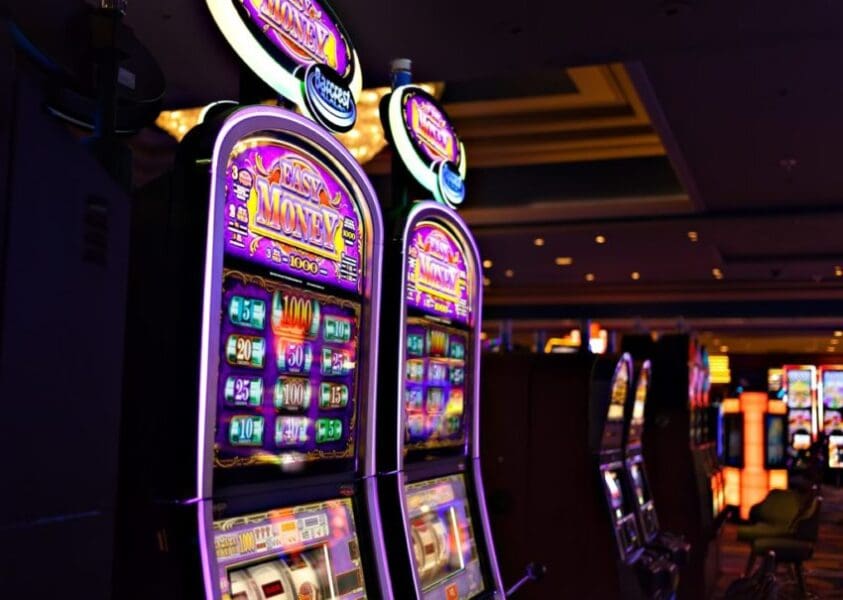 online casino dealer romania