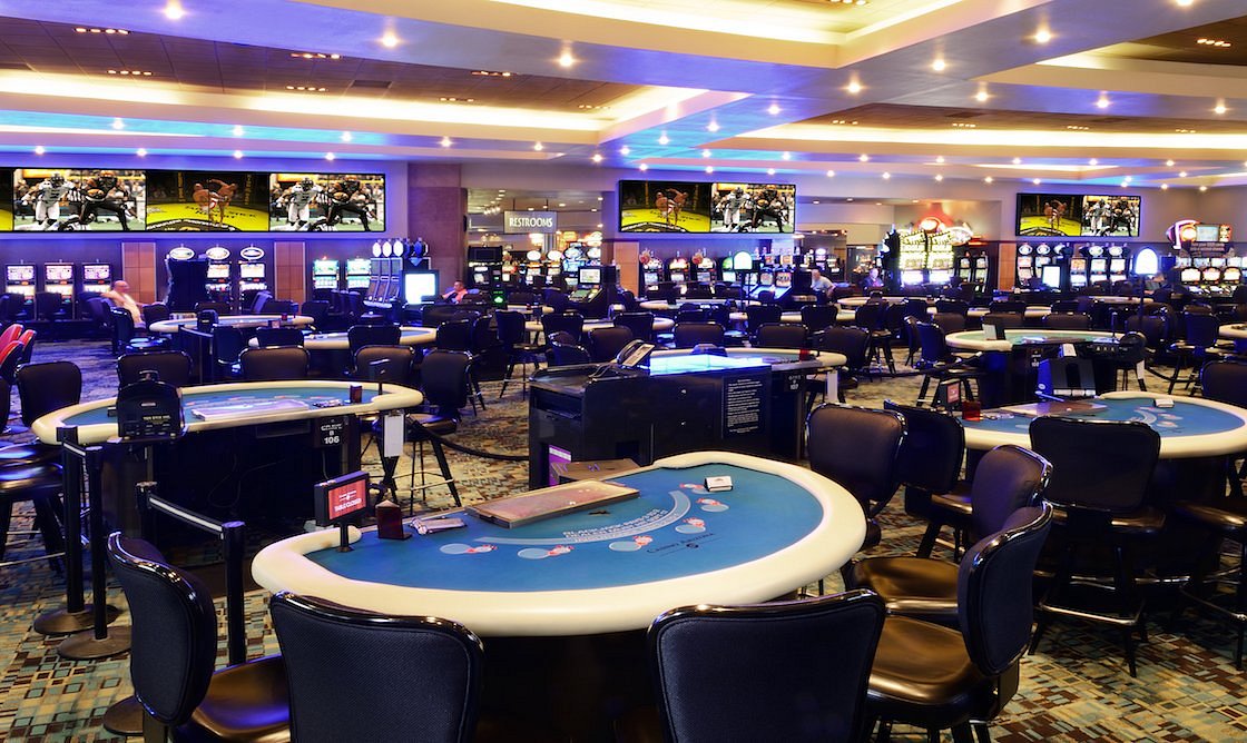 lucky casino